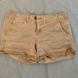 american eagle khaki shorts